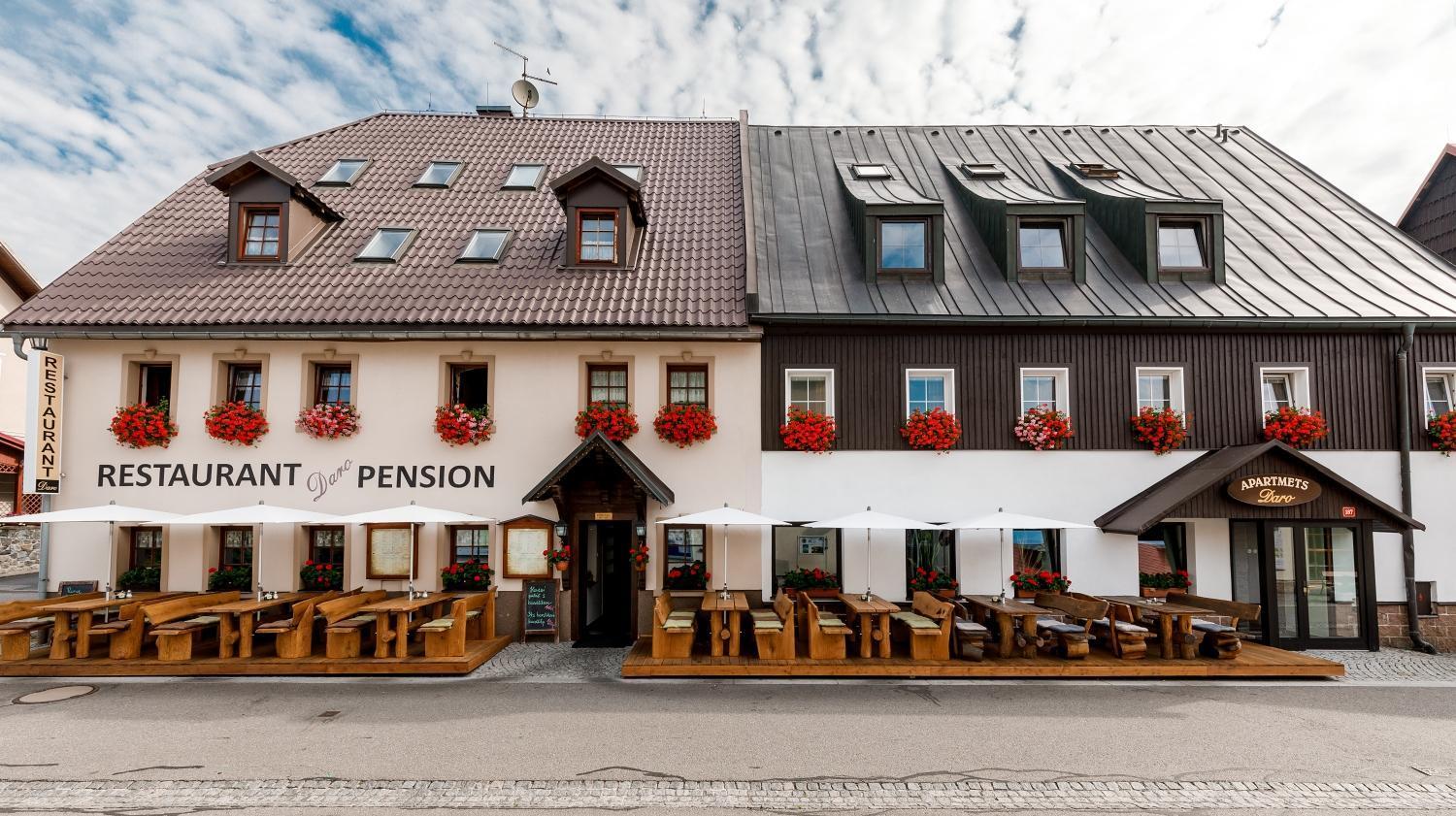 Penzion A Apartmany Daro Bozi Dar Bagian luar foto